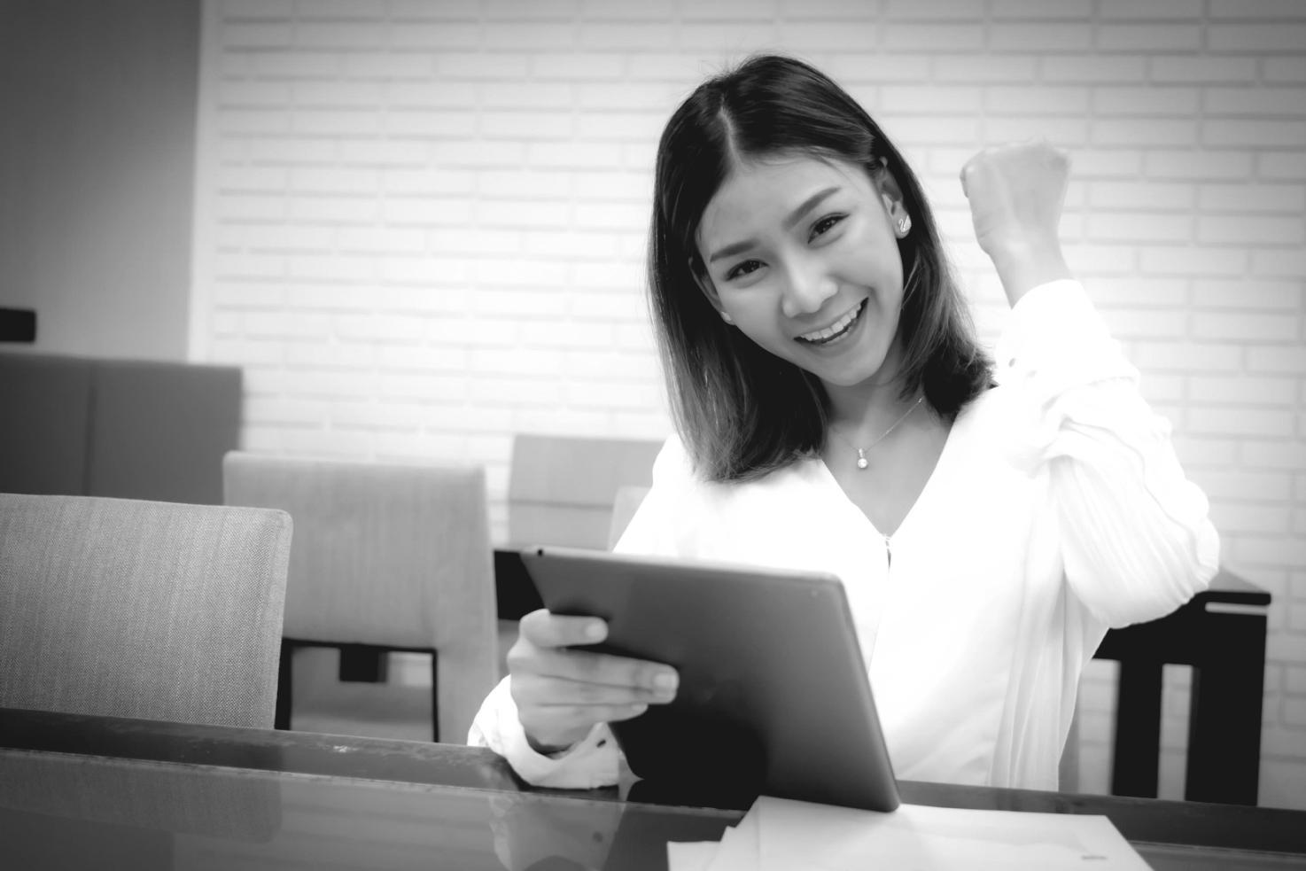 Learning financial concepts through practical examples